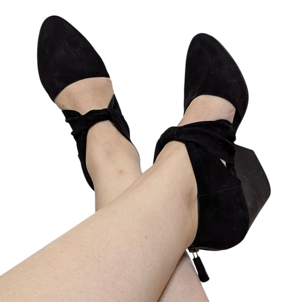 Eileen Fisher Size 7.5 Black Suede Mary Shoes Cuban Heel Twisted Strap Sexy!